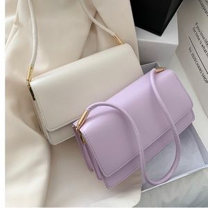 Baguette bag for all occasions.